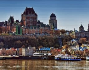 Mesto Quebec, prezývané aj „La Belle Provnce“, čo znamená krásna alebo pekná provincia.