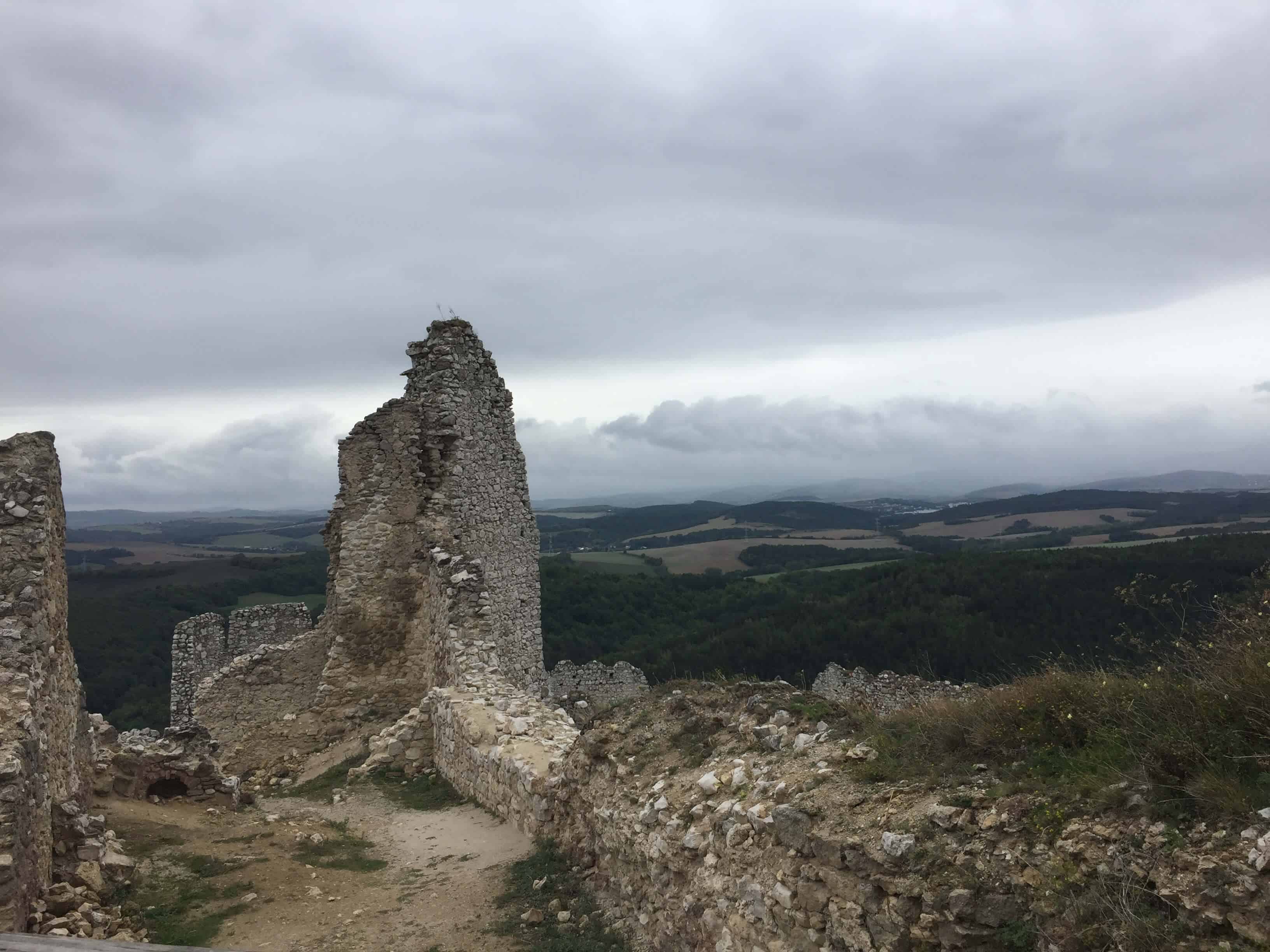 Čachtický hrad láka turistov aj vďaka krvavej grófke - IMG 2428 - Čachtický hrad láka turistov aj vďaka krvavej grófke
