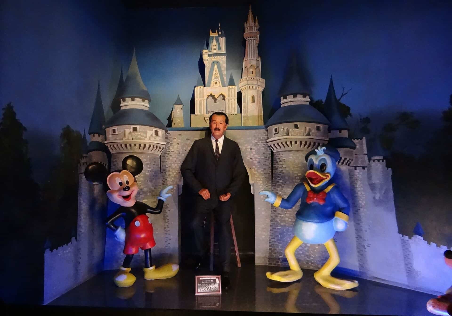 Walt Disney: Zo života kráľa rozprávok - walt disney 726051 1920 - Walt Disney: Zo života kráľa rozprávok