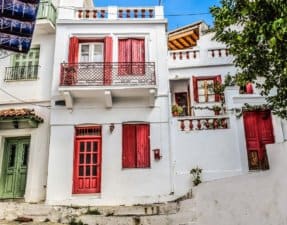 Ostrov Skopelos je ideálnym tipom na romantickú dovolenku