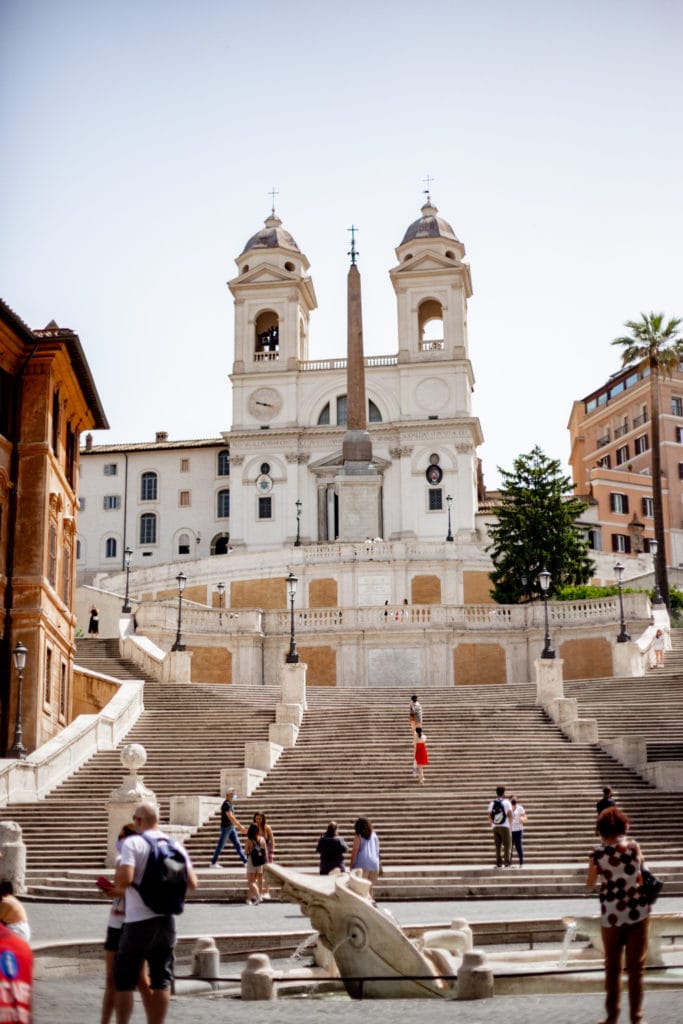 rím - IMG 2309 683x1024 - Piazza di Spagna- námestie dvoch mocností