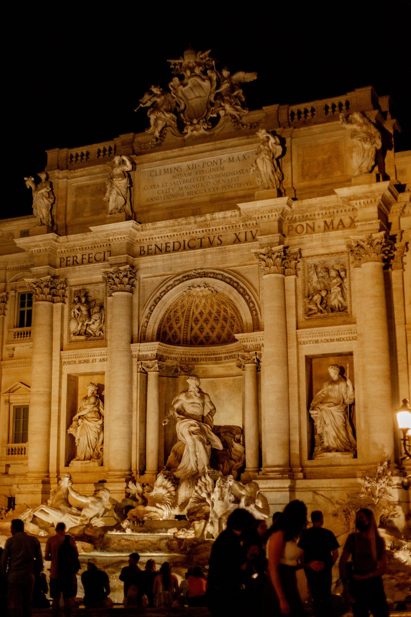 fontana di trevi - IMG 2117 scaled - Fontana di Trevi- najznámejšia fontána v Ríme- 2.časť